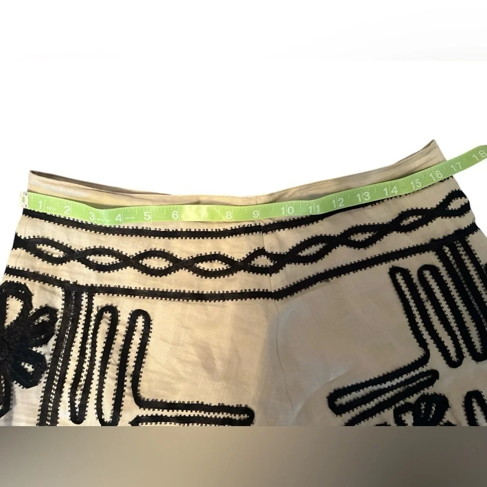 Carole Little Ladies Linen Embroidered Skirt Beige / Black Size 10 - Picture 3 of 5